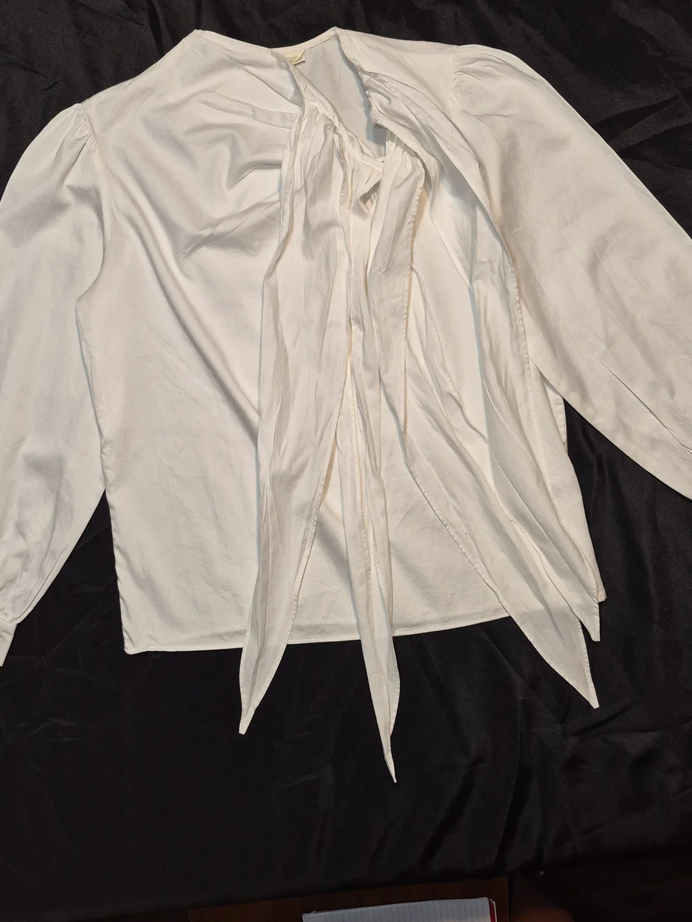 Anthropologie White Bow-Tie Puff Sleeve Blouse Size Small